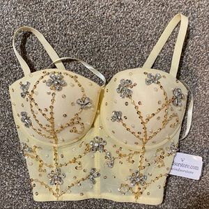 Windsor New with tags yellow detailed corset size medium